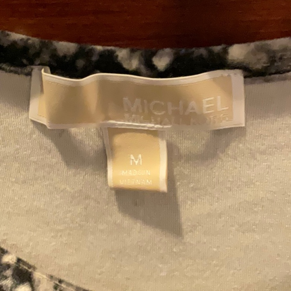 Michaels Black And Gray Patterned Sweatshirt - image 2